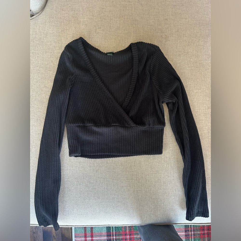 Wild Fable Black Ribbed Long Sleeve Crop Top